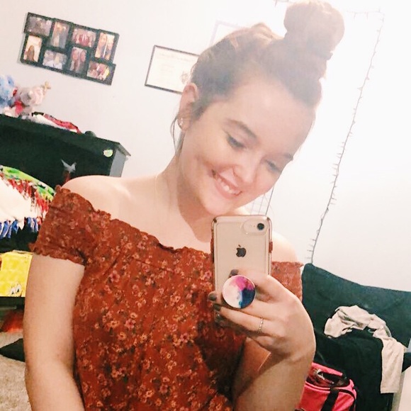 Meet your Posher, Brennah - Picture 7 of 8